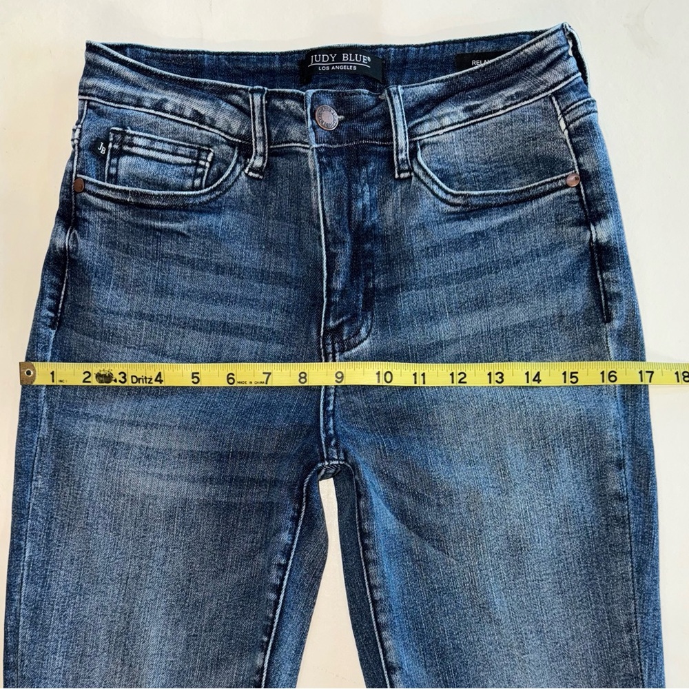 JUDY BLUE High Rise Relaxed Fit Ankle Raw Hem Distressed Crop JB88191 (3/26) - Picture 9 of 17